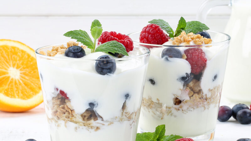 Derfor er yoghurt den bedste morgenmad